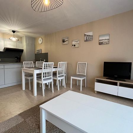 Pleasant Apartment For 6 People With Parking Space Le Touquet Exterior foto